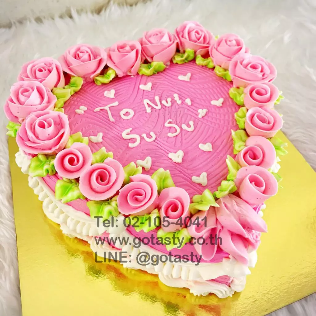Pink rose heart shape cream cake