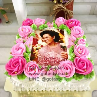 Pink rose photo cream cake