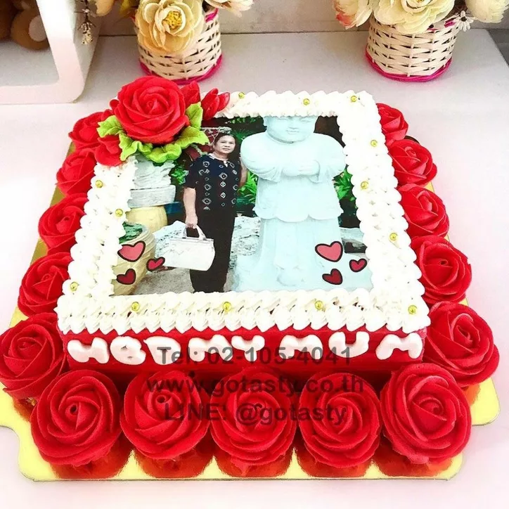 Romantic Rose Birthday Cake With Name And Photo