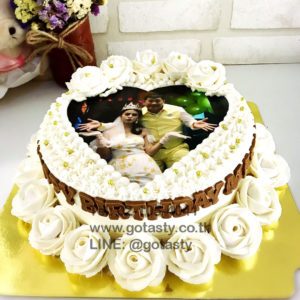White rose cream photo cake