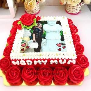 Red rose white photo cream mother birthday cake