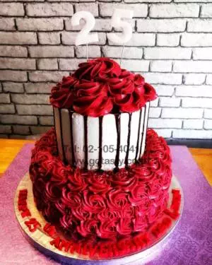 2 layers red rose cream anniversary cake
